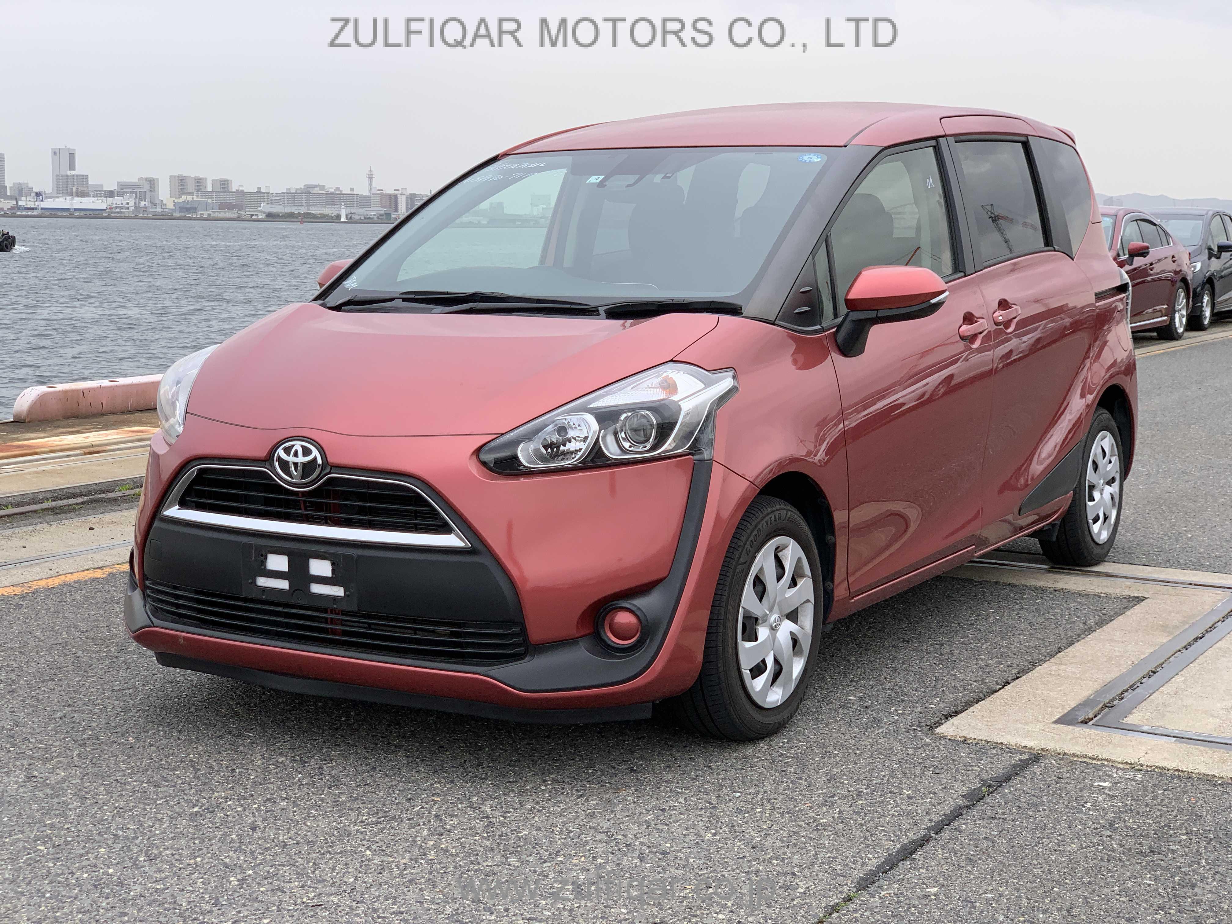 TOYOTA SIENTA 2017 Image 2