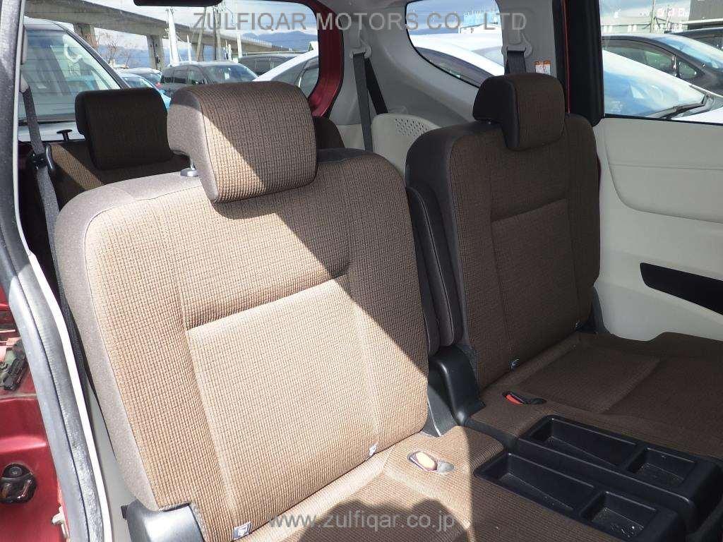 TOYOTA SIENTA 2017 Image 7