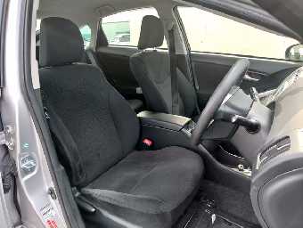 TOYOTA PRIUS PHV 2013 Image 10