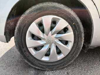 TOYOTA VITZ 2018 Image 16