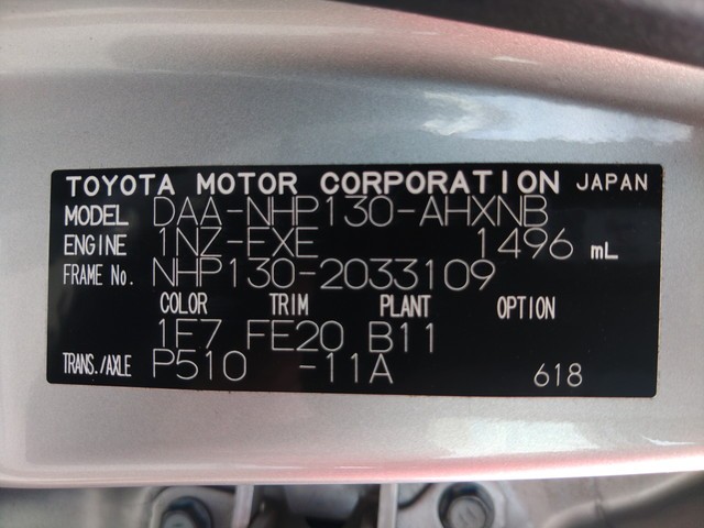 TOYOTA VITZ 2018 Image 27