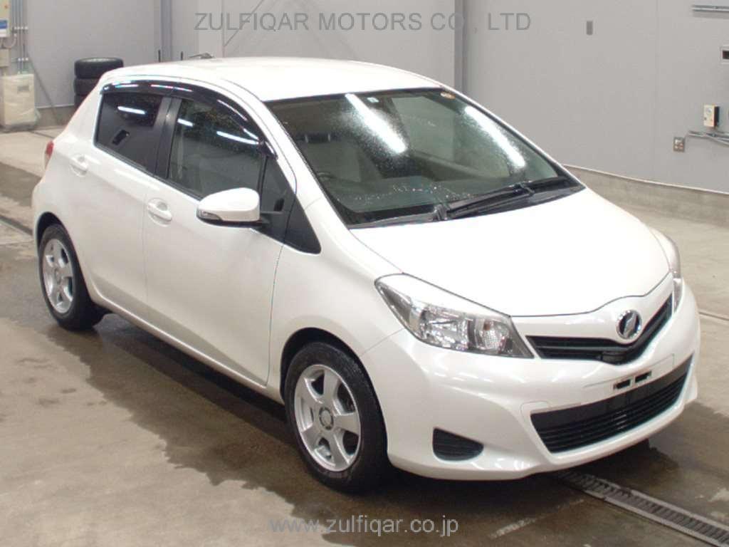 TOYOTA VITZ 2011 Image 5