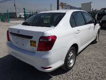 TOYOTA COROLLA AXIO 2017 Image 11
