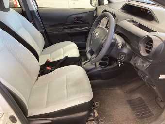 TOYOTA AQUA 2018 Image 5