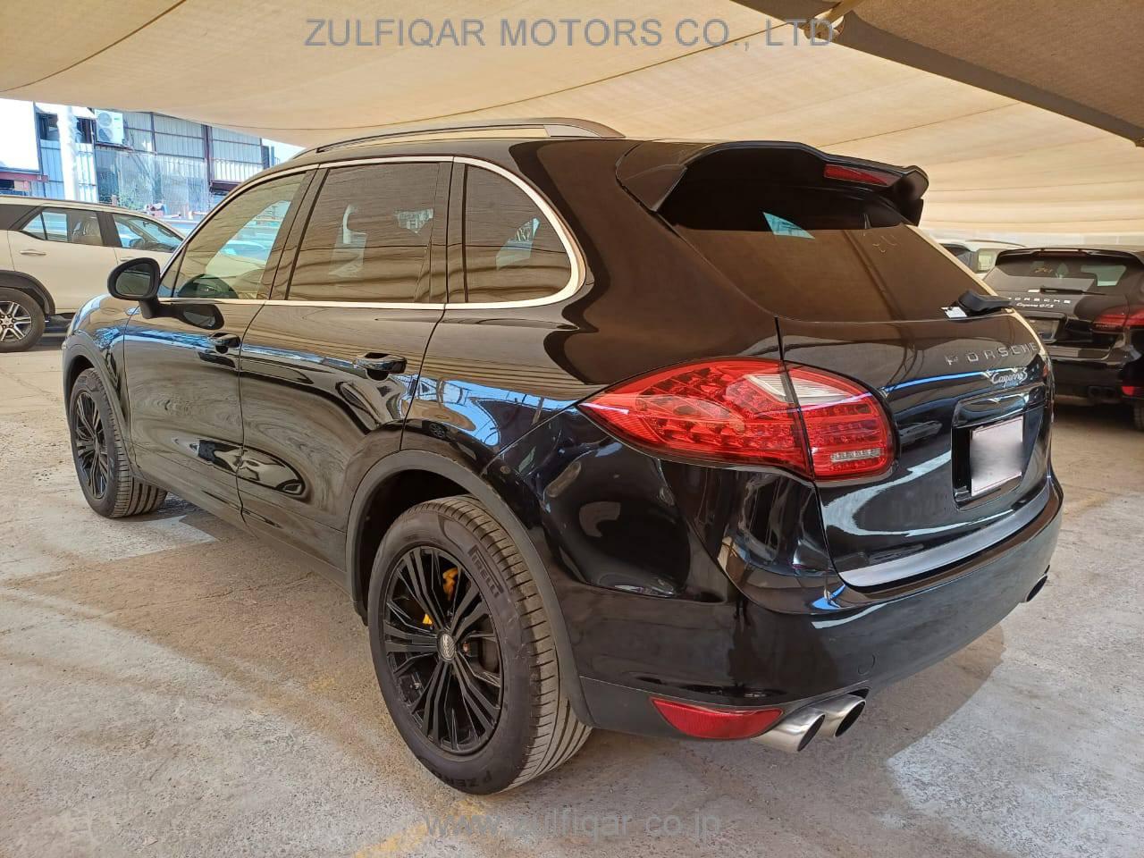 PORSCHE CAYENNE 2010 Image 3