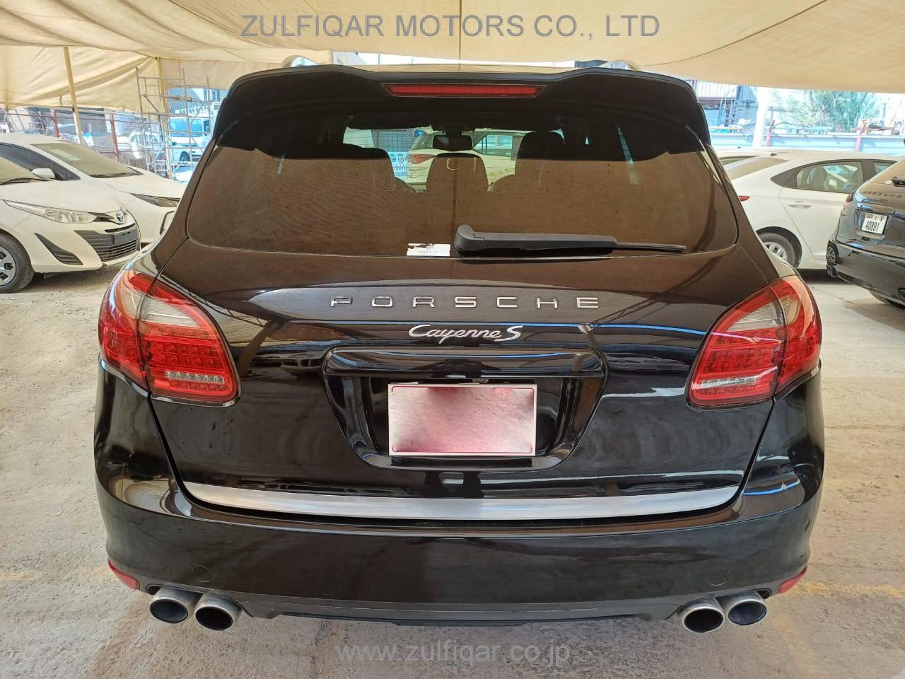 PORSCHE CAYENNE 2010 Image 4