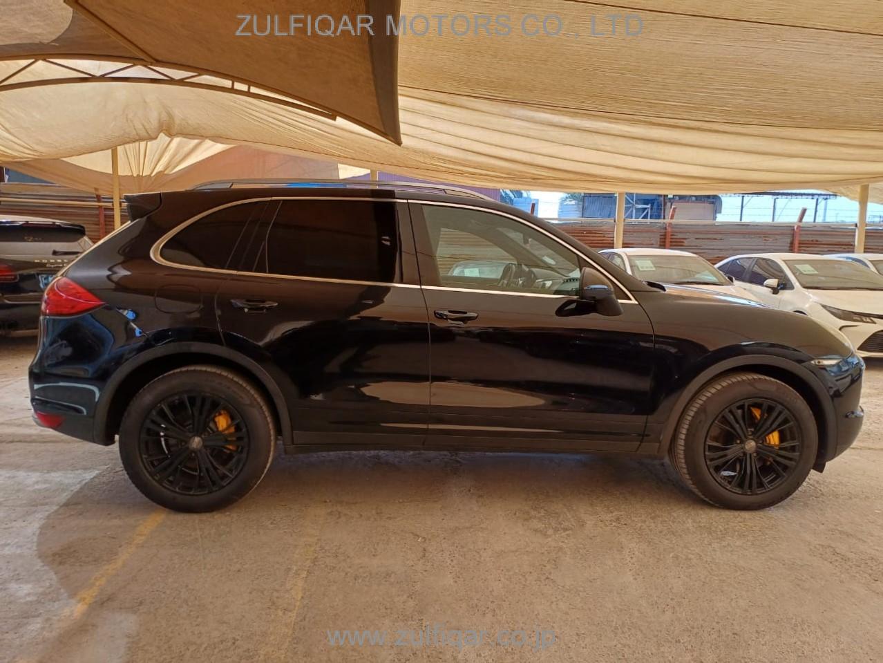 PORSCHE CAYENNE 2010 Image 6