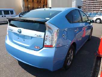 TOYOTA PRIUS PHV 2014 Image 16