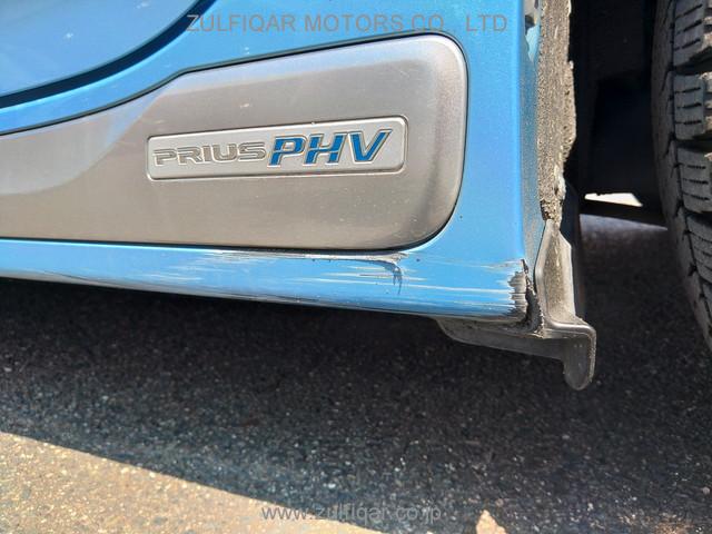 TOYOTA PRIUS PHV 2014 Image 35