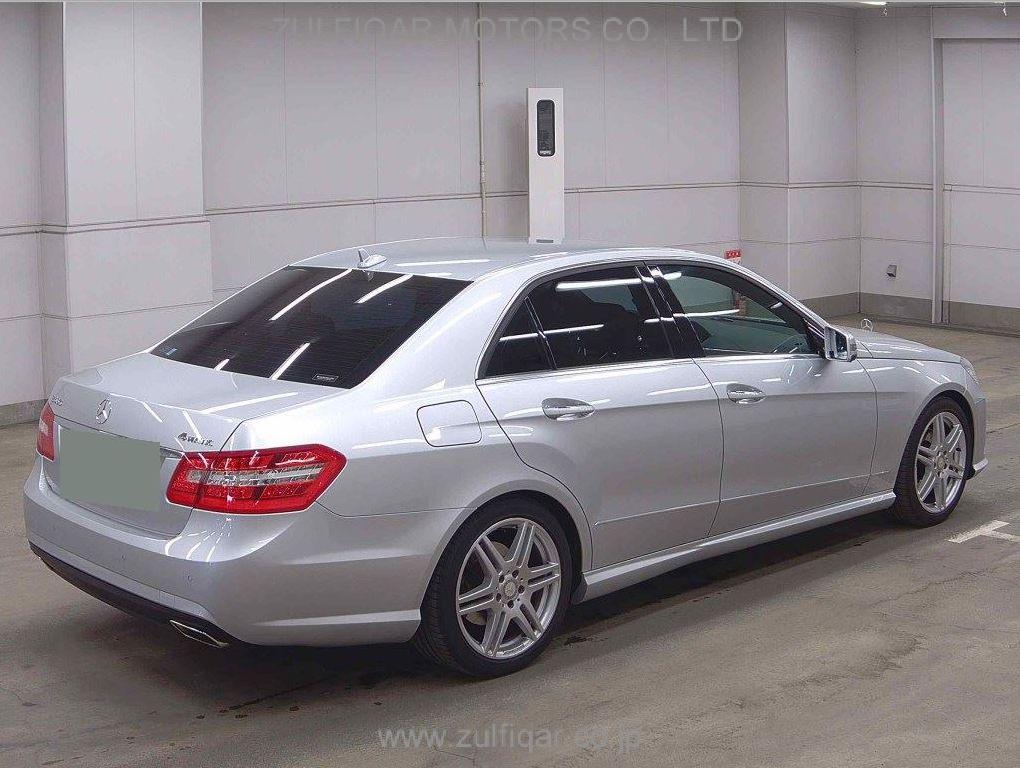 MERCEDES BENZ E CLASS 2013 Image 5