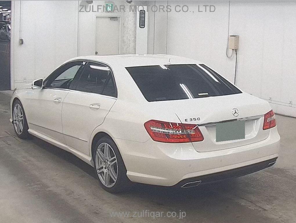 MERCEDES BENZ E CLASS 2011 Image 2