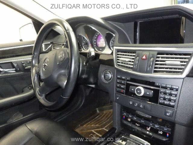 MERCEDES BENZ E CLASS 2010 Image 3