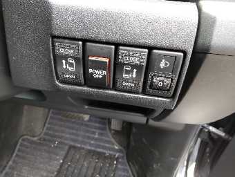 MAZDA PREMACY 2017 Image 15