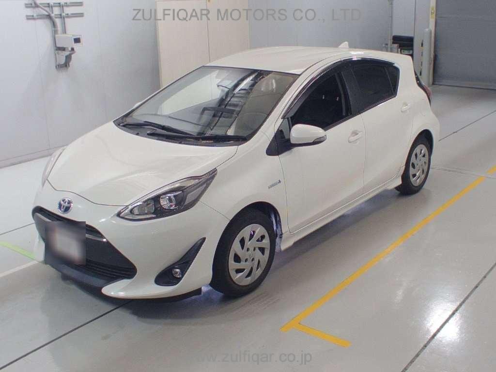 TOYOTA AQUA 2018 Image 1