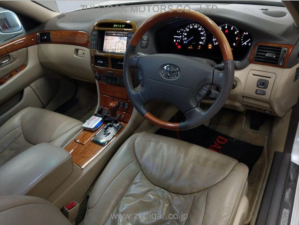 TOYOTA CELSIOR 2003 Image 3