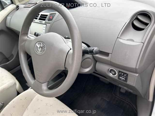 TOYOTA VITZ 2010 Image 3