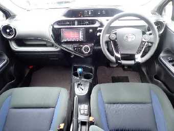 TOYOTA AQUA 2018 Image 4