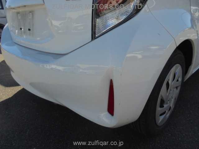 TOYOTA AQUA 2018 Image 8