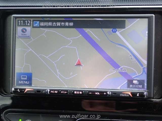 TOYOTA AQUA 2018 Image 9