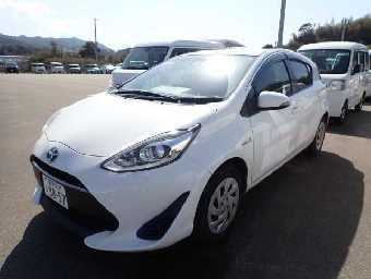 TOYOTA AQUA 2018 Image 1