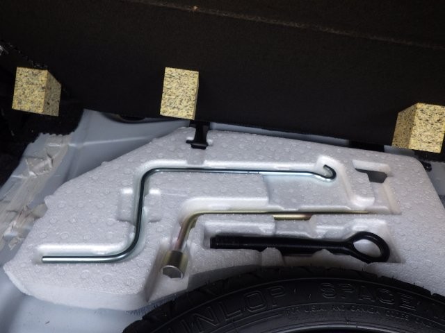 TOYOTA COROLLA AXIO 2018 Image 23