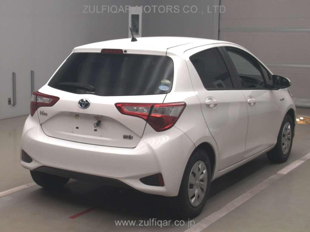 TOYOTA VITZ 2020 Image 2