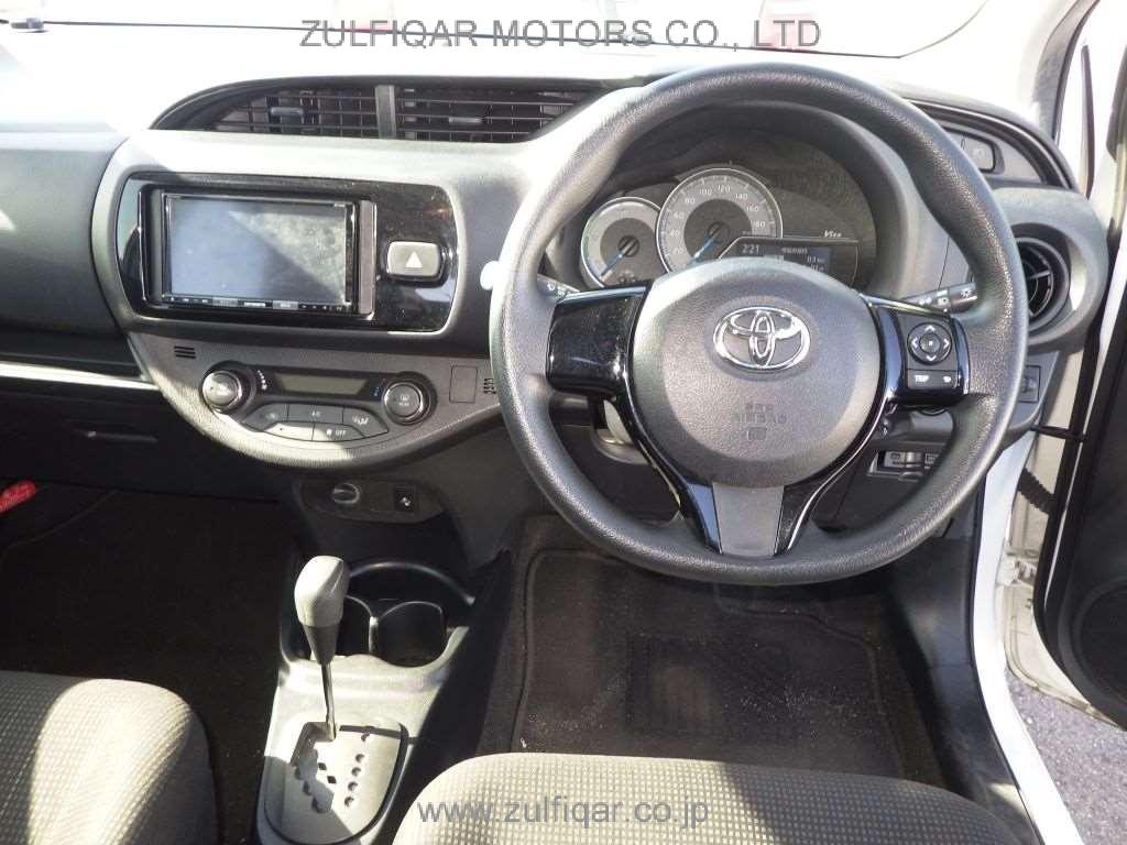 TOYOTA VITZ 2020 Image 6