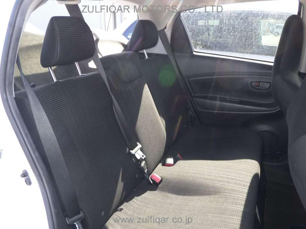 TOYOTA VITZ 2020 Image 7