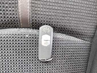 MAZDA AXELA SPORT 2018 Image 11