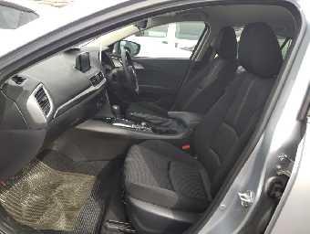 MAZDA AXELA 2018 Image 14