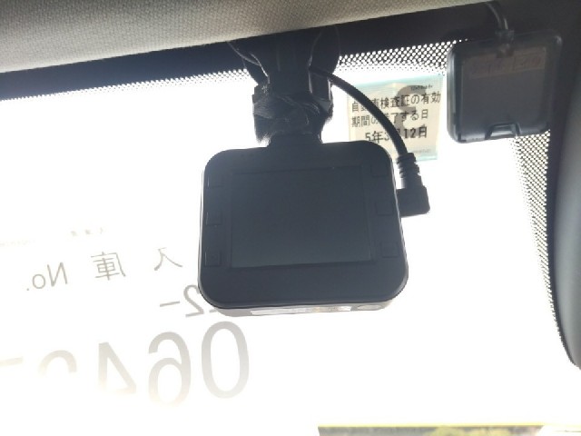 MAZDA AXELA 2018 Image 21