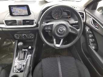 MAZDA AXELA 2018 Image 8