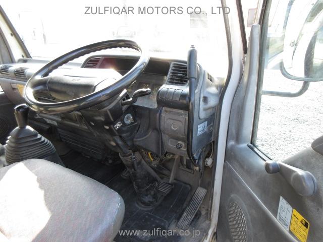 ISUZU ELF DUMP TRUCK 2000 Image 26