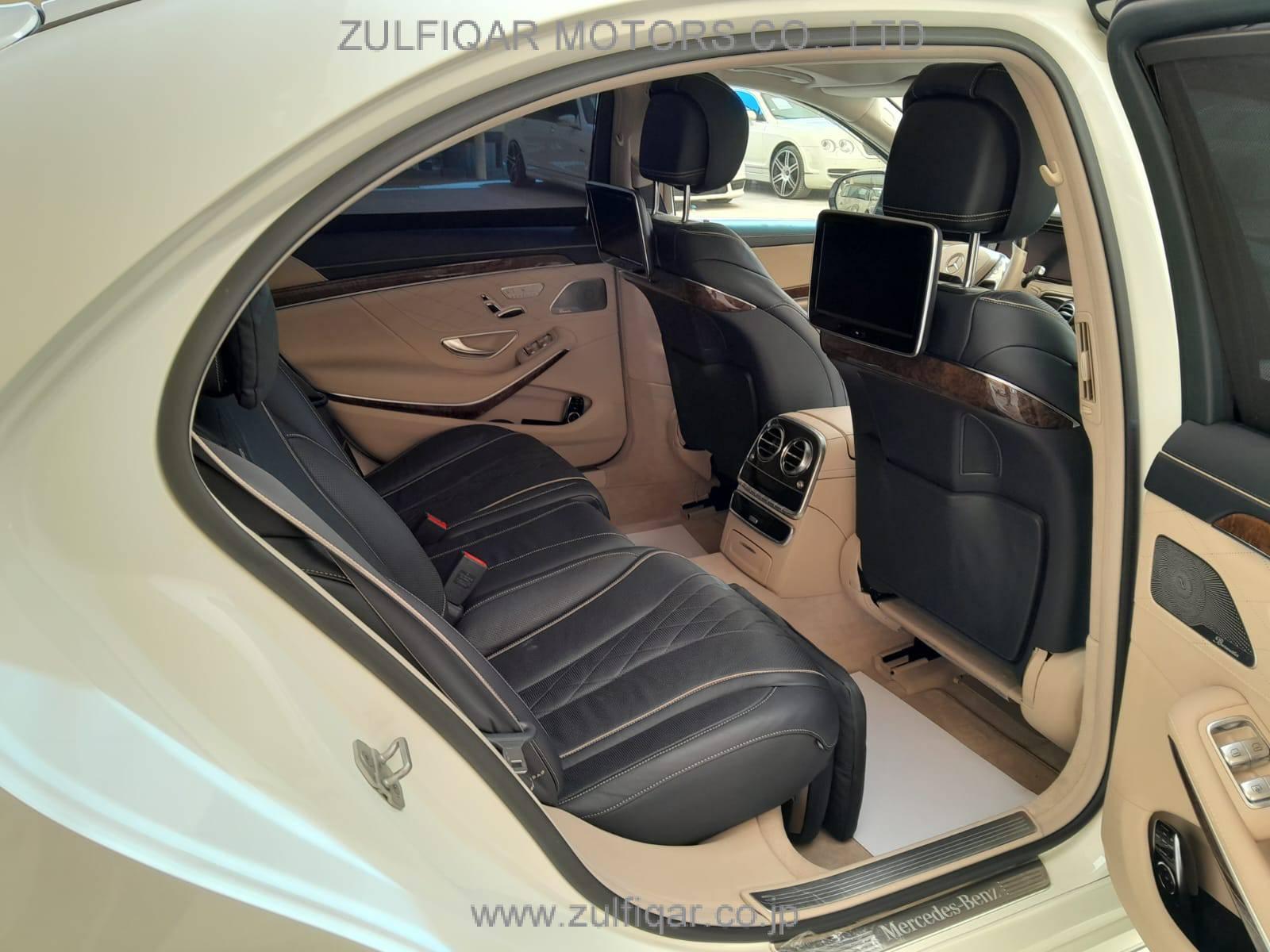 MERCEDES BENZ S CLASS 2013 Image 25