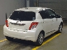 TOYOTA VITZ 2012 Image 2