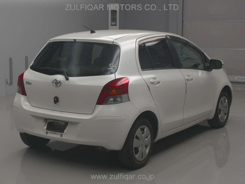 TOYOTA VITZ 2008 Image 2