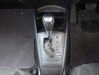 TOYOTA COROLLA AXIO 2018 Image 10