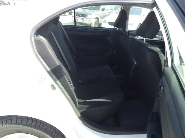 TOYOTA COROLLA AXIO 2018 Image 22