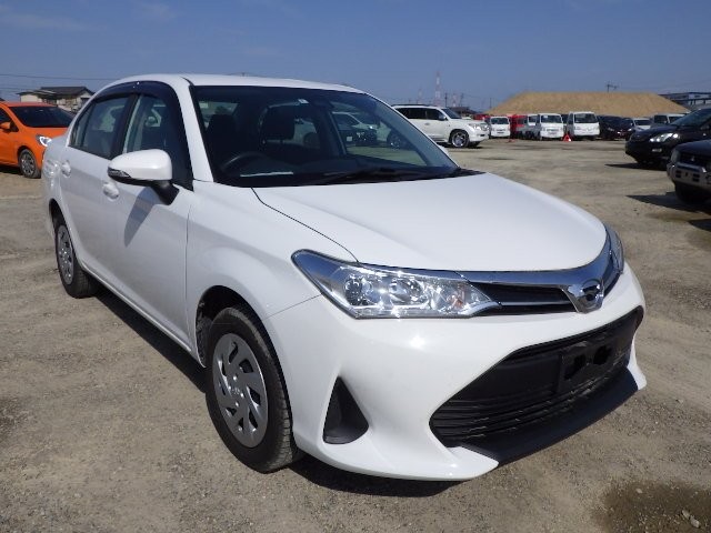TOYOTA COROLLA AXIO 2018 Image 30