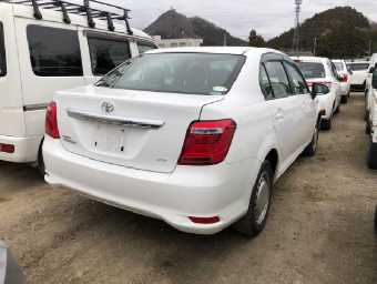TOYOTA COROLLA AXIO 2018 Image 2