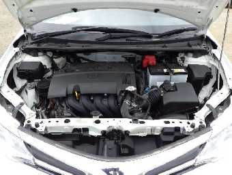 TOYOTA COROLLA AXIO 2018 Image 19