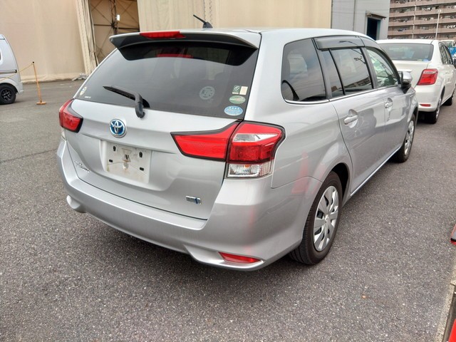 TOYOTA COROLLA FIELDER 2017 Image 24