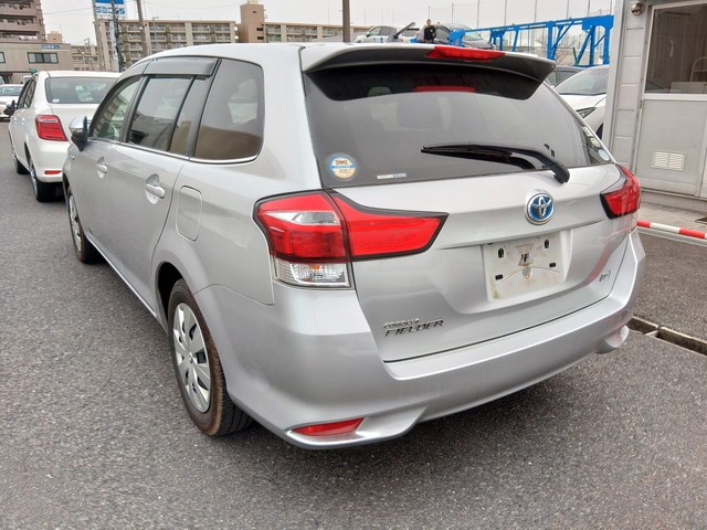 TOYOTA COROLLA FIELDER 2017 Image 25