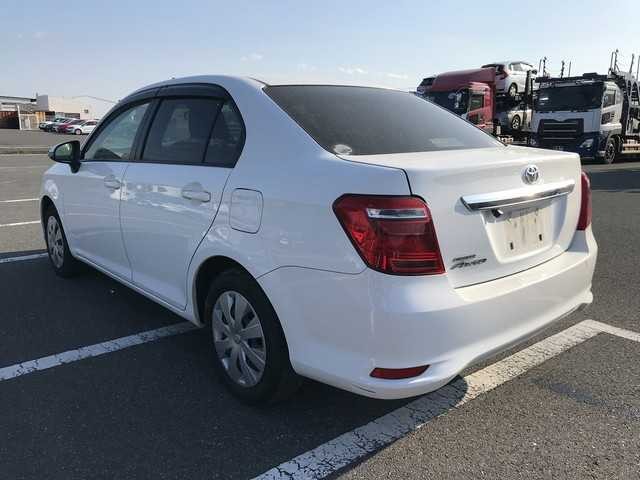 TOYOTA COROLLA AXIO 2017 Image 22