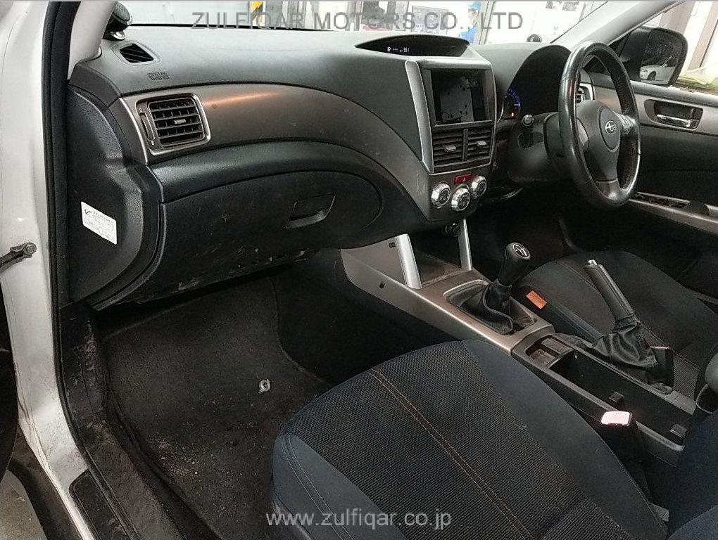 SUBARU FORESTER 2010 Image 3