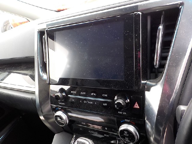 TOYOTA ALPHARD 2020 Image 19