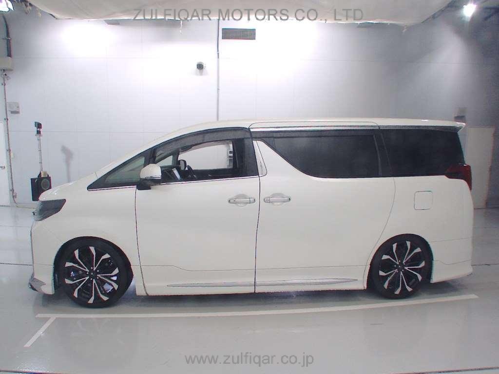 TOYOTA ALPHARD 2020 Image 4