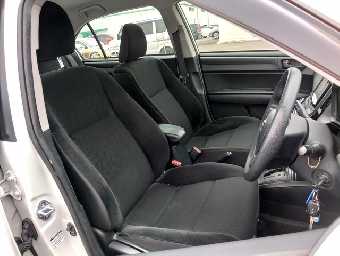 TOYOTA COROLLA AXIO 2018 Image 13
