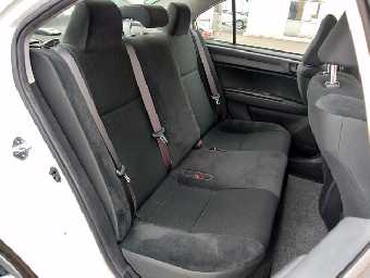 TOYOTA COROLLA AXIO 2018 Image 14