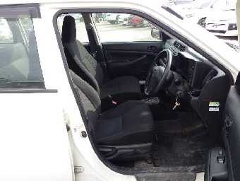 TOYOTA SUCCEED 2018 Image 9